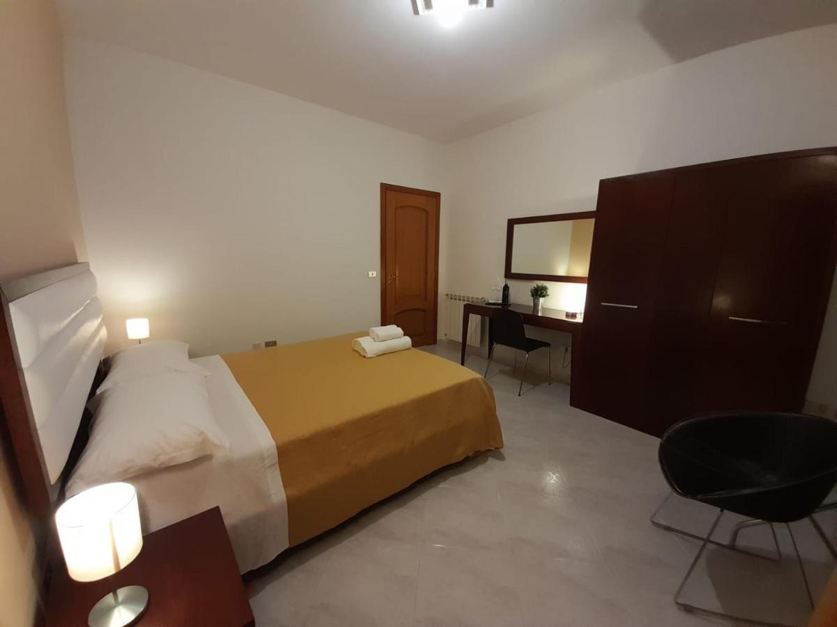 Siracusa Breakfast & Rooms Siraküza Dış mekan fotoğraf
